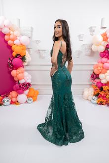 green sparkly prom dress., photo 2
