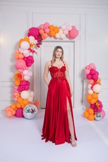 red prom dress, photo 1