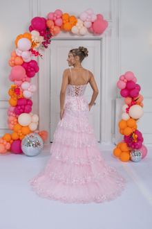pink tiered skirt prom dress, photo 2