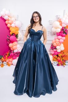 navy organza ballgown, photo 1